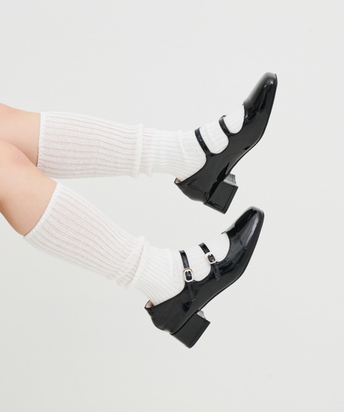 MERLOT（メルロー）の「ダブルストラップパンプス（パンプス・レディース・ブラック/シルバー・S/M/L）」の2枚目の写真