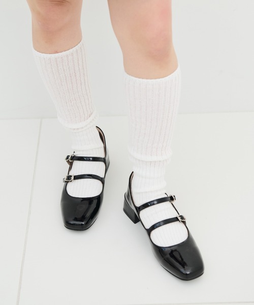 MERLOT（メルロー）の「ダブルストラップパンプス（パンプス・レディース・ブラック/シルバー・S/M/L）」の4枚目の写真