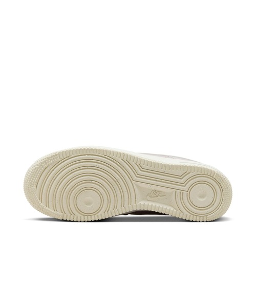 NIKE（ナイキ）の「【NIKE】ナイキ AIR FORCE 1 07 NEXT NATURE ウィメンズ シューズ（スニーカー・レディース・パープル系その他2/ホワイト/キナリ・24/25.5cm/22.5cm/23/23.5cm/24.5cm/25）」の15枚目の写真