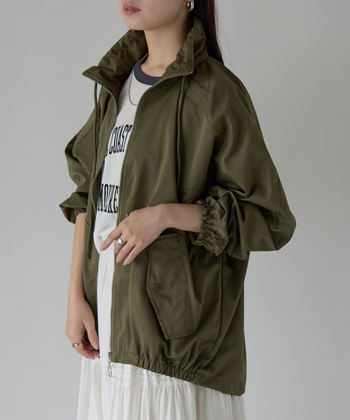 Fizz（フィズ）の「オーバーサイズトラックジャケット（ナイロン