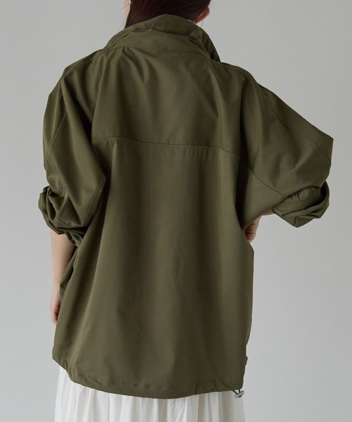 Fizz（フィズ）の「オーバーサイズトラックジャケット（ナイロンジャケット・レディース・ピンク/アイボリー/ブラック/チャコール/カーキ・M/FREE）」の21枚目の写真