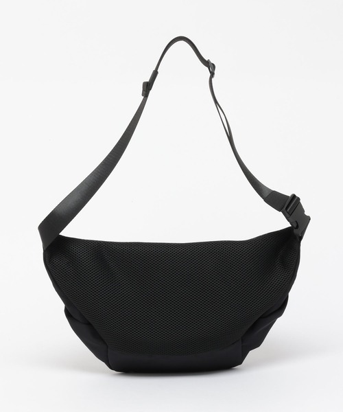 niko and...（ニコアンド）の「ポケットビッグボディバッグ（ボディバッグ/ウエストポーチ・メンズ・グレー/ブラック・FREE）」の7枚目の写真