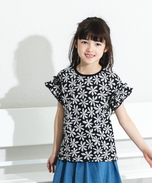 pairmanon（ペアマノン）の「選べるデザイン ガールズフリルトップス（Tシャツ/カットソー・キッズ・ブラック/パープル/ライトブルー/ホワイト/グリーン系その他/ブルー系その他/ブラック系その他/ホワイト系その他/パープル系その他/イエロー系その他/ピンク系その他/ライトピンク/ラベンダー/ブルー/ピンク/ブラック系その他2/ライトベージュ/ブルー系その他2/ピンク系その他2・90/100/150/110/120/80/130/140）」の6枚目の写真