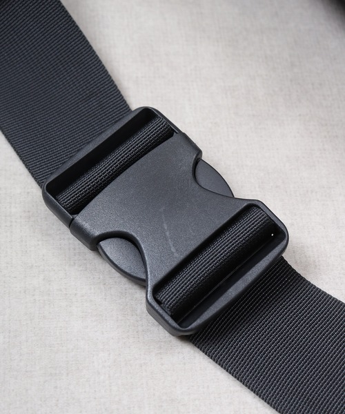 Keith Haring(キース・ヘリング)の「JUNESELECT Keith Haring キースヘリング ウエストバッグ(ボディバッグ/ウエストポーチ・メンズ・ブラック・FREE)」の5枚目の写真