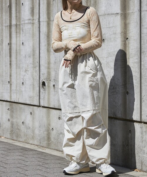 Firsthand(ファーストハンド)の「Firsthand/ファーストハンド バックオープン チュールレースプルオーバー(その他トップス・レディース・ブラック/ベージュ・FREE)」の22枚目の写真