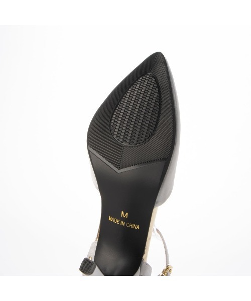 Miminy Piminy（ミミニー ピミニー）の「MiminyPiminy(ミミニーピミニー)9cmヒールセパレートポインテッドトゥパンプス（パンプス・レディース・ブラック/ブラック系その他/シルバー/シルバー系その他・S/M/L/LL）」の5枚目の写真