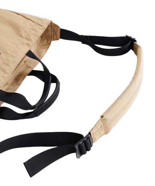 STANDARD SUPPLY(スタンダードサプライ)の「スタンダードサプライ / SIMPLICITY シンプリシティ / 2WAY ZIP TOTE 2ウェイジップトート(トートバッグ・レディース・ダークネイビー/サンドベージュ/モカ/グレー/チャコールグレー/ブラック/ダークパープル・FREE)」の17枚目の写真