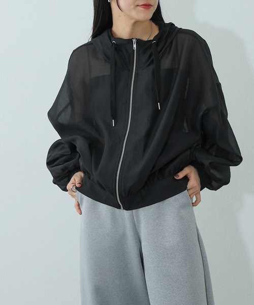 COLONY 2139（コロニートゥーワンスリーナイン）の「シアーエステルボイルフード付マウンテンパーカー（マウンテンパーカー・レディース・オフホワイト/グレイッシュベージュ/ブラック/グレー/ネイビー・FREE）」の6枚目の写真