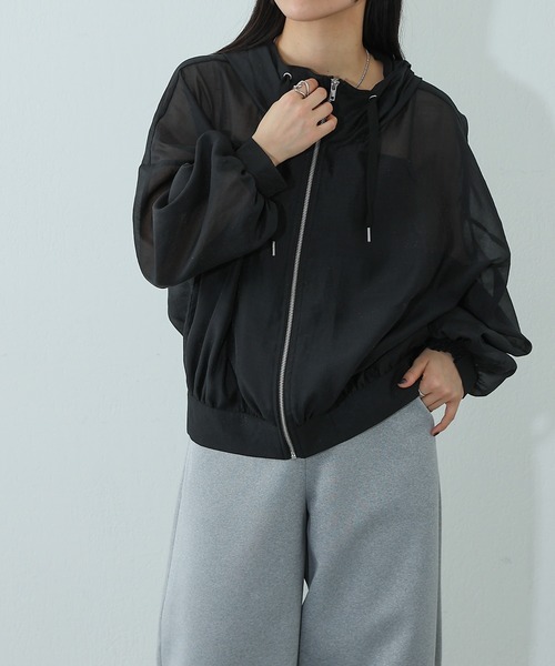 COLONY 2139（コロニートゥーワンスリーナイン）の「シアーエステルボイルフード付マウンテンパーカー（マウンテンパーカー・レディース・オフホワイト/グレイッシュベージュ/ブラック/グレー/ネイビー・FREE）」の8枚目の写真