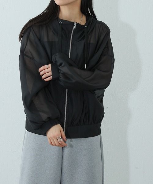 COLONY 2139（コロニートゥーワンスリーナイン）の「シアーエステルボイルフード付マウンテンパーカー（マウンテンパーカー・レディース・オフホワイト/グレイッシュベージュ/ブラック/グレー/ネイビー・FREE）」の7枚目の写真