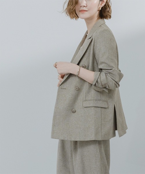 UR'S（ユアーズ）の「リネンライクダブルブレストジャケット（テーラードジャケット・レディース・サンドベージュ/ブルー系その他/アイボリー/ブラック/ダークブラウン・L/M/S）」の7枚目の写真