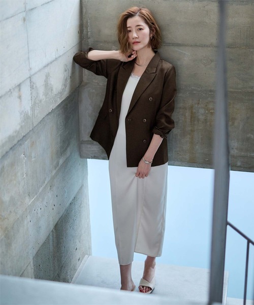 UR'S（ユアーズ）の「リネンライクダブルブレストジャケット（テーラードジャケット・レディース・サンドベージュ/ブルー系その他/アイボリー/ブラック/ダークブラウン・L/M/S）」の22枚目の写真