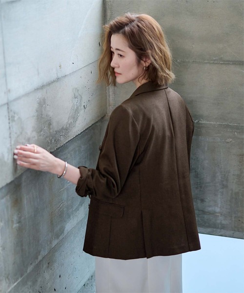 UR'S（ユアーズ）の「リネンライクダブルブレストジャケット（テーラードジャケット・レディース・サンドベージュ/ブルー系その他/アイボリー/ブラック/ダークブラウン・L/M/S）」の21枚目の写真