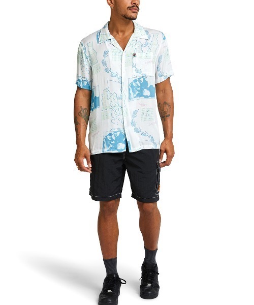 DEUS EX MACHINA(デウスエクスマキナ)の「PRIMITIVE SHIRT(シャツ/ブラウス・メンズ・ブラック/オフホワイト・LARGE/MEDIUM)」の4枚目の写真