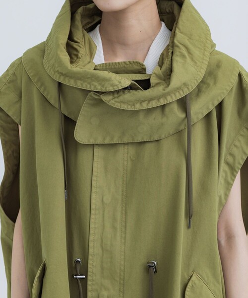 VACHEMENT（ヴァシュモン）の「【VACHEMENT/ヴァシュモン】60/2ギャバ製品染めフードジレ（ベスト・レディース・キナリ/オリーブ・FREE）」の17枚目の写真