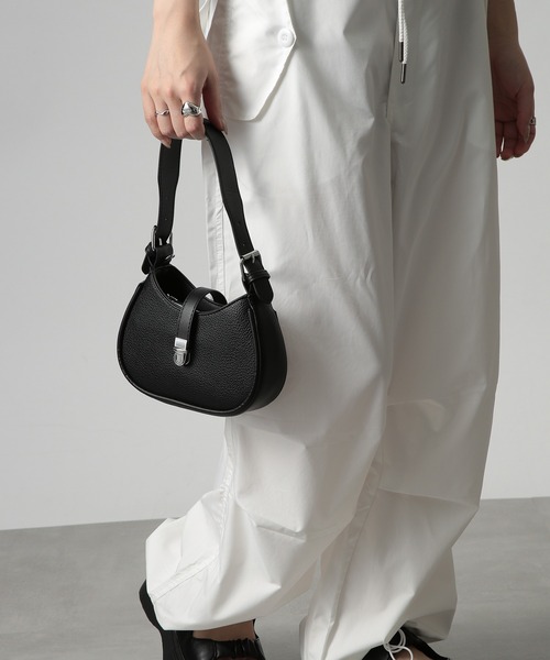 SETUP7（セットアップセブン）の「【SETUP7】チェーンストラップ テサリーミニバッグ SCCH517（ショルダーバッグ・レディース・ホワイト/ダークブラウン/ブラック・FREE）」の17枚目の写真