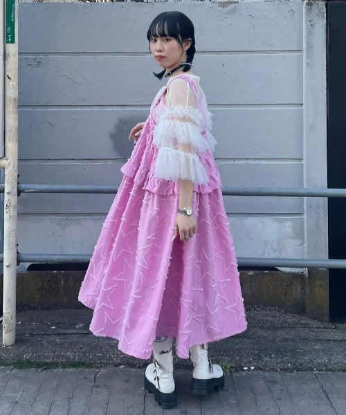 Candy Stripper（キャンディストリッパー）の「TULLE FRILL SLEEVE トップス（Tシャツ/カットソー・レディース・チャコール/ブラック/オフホワイト・2）」の20枚目の写真