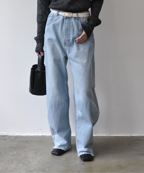 Meli rich(メリーリッチ)の「デニムワイドカーブパンツ(デニムパンツ・レディース・ブラック/ブルー系その他・MEDIUM/SMALL)」の12枚目の写真