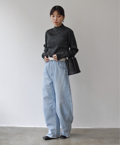 Meli rich(メリーリッチ)の「デニムワイドカーブパンツ(デニムパンツ・レディース・ブラック/ブルー系その他・MEDIUM/SMALL)」の22枚目の写真