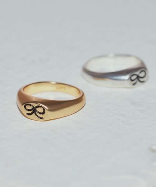ANU(アヌ)の「ribbon fate ring - リボンフェイトリング(リング・レディース・シルバー/ゴールド・11号/9号)」の5枚目の写真