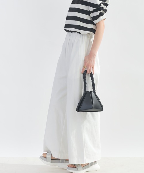 PICCIN（ピッチン）の「ウエストギャザーストレッチワイドパンツ（その他パンツ・レディース・オリーブ/サンドベージュ/エメラルド/イエロー/ピンク/オフホワイト/ブラック/ターコイズブルー・M）」の12枚目の写真