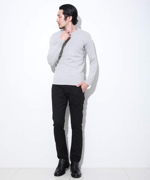 AKM Contemporary(エイケイエムコンテンポラリー)の「【AKM Contemporary】別注クルーネックコットンニット(ニット/セーター・メンズ・ホワイト/グレー/ネイビー/ブラック・L/S/M)」の20枚目の写真