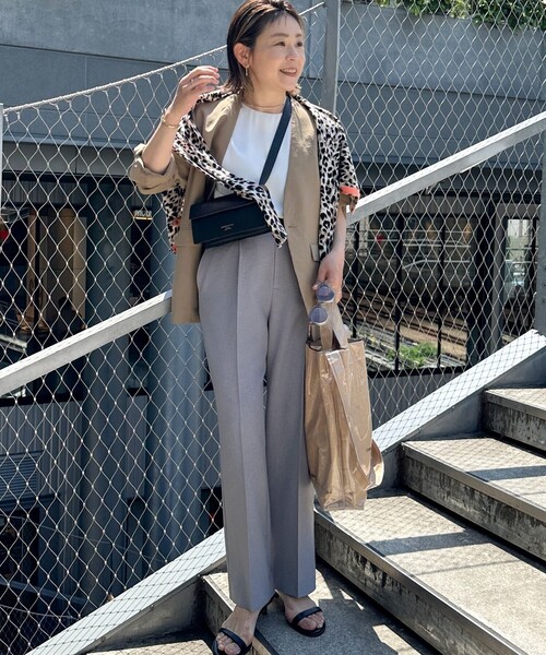 Rie Miller（リエミラー）の「ヒョウ柄プリントクルーネック