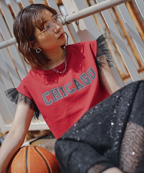 NBA（エヌビーエー）の「【NBA】別注/フリルチュールスリーブロゴTシャツ（Tシャツ/カットソー・レディース・レッド/ブラック・FREE）」の7枚目の写真