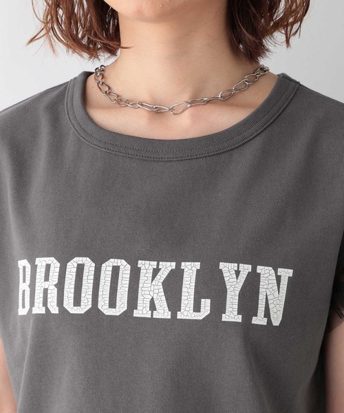 NBA（エヌビーエー）の「【NBA】別注/フリルチュールスリーブロゴTシャツ（Tシャツ/カットソー・レディース・レッド/ブラック・FREE）」の14枚目の写真