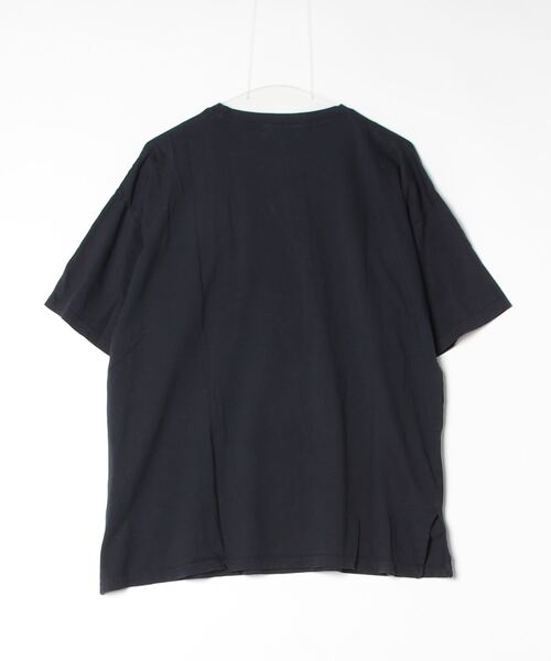 FUNALIVE（ファンアライブ）の「Pigmented oversized pocket T-shirt / ピグメント加工オーバーサイズポケット付きTシャツ unisex（Tシャツ/カットソー・メンズ・グリーン/チャコール/ブラック/パープル/ネイビー/ベージュ・L/M/XL）」の18枚目の写真