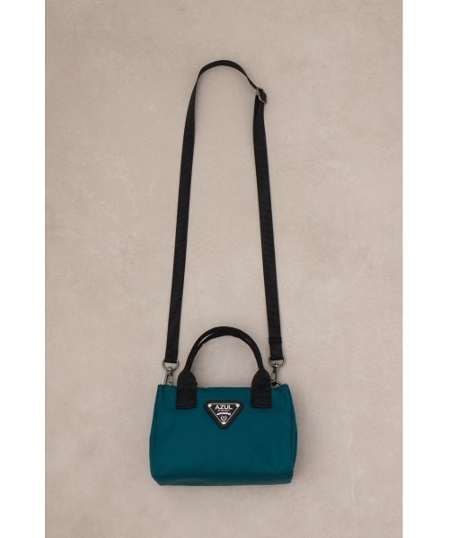 AZUL by moussy(アズールバイマウジー)の「ロゴプレート高密度ナイロンミニバッグ(ショルダーバッグ・メンズ・ブラック/グリーン・FREE)」の21枚目の写真