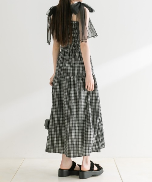 OLIVE des OLIVE（オリーブデオリーブ）の「チュールリボン付きシャーリングキャミワンピ（ワンピース・レディース・ブラック/オフホワイト/ラベンダー/チェック・SMALL/MEDIUM）」の10枚目の写真