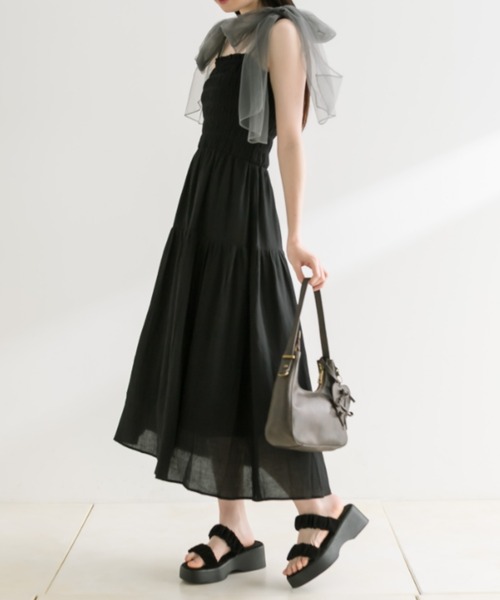 OLIVE des OLIVE（オリーブデオリーブ）の「チュールリボン付きシャーリングキャミワンピ（ワンピース・レディース・ブラック/オフホワイト/ラベンダー/チェック・SMALL/MEDIUM）」の13枚目の写真