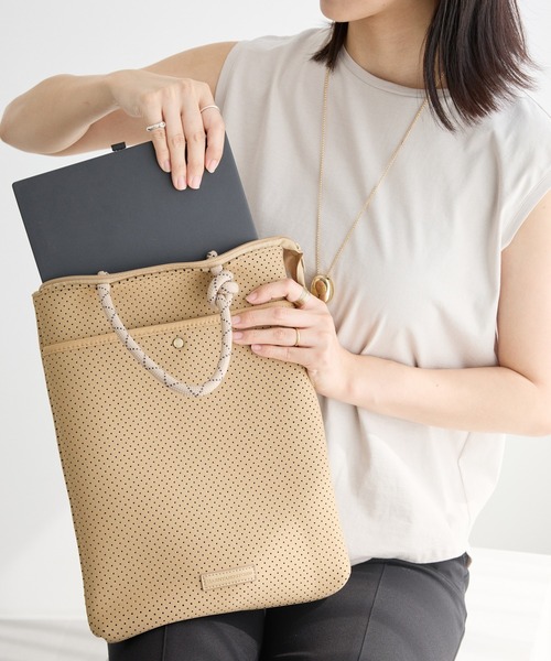 BARNYARDSTORM（バンヤードストーム）の「BARNYARDSTORM / パンチングPCケース【WEB限定】（トートバッグ・レディース・ベージュ/ブラック・FREE）」の21枚目の写真