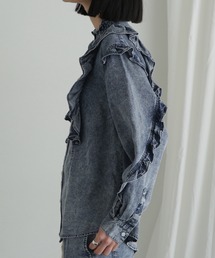 ROSE BUD（ローズバッド）の「ライトオンスデニムフリルブラウス