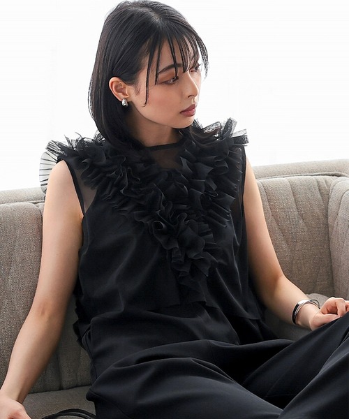 itto...(イット)の「贅沢フリルシアーベスト+オールインワンセットアップ(パンツドレス・レディース・ブラック・M)」の6枚目の写真