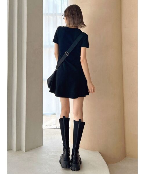 GYDA（ジェイダ）の「GYGYスウェットフレアワンピース（ワンピース・レディース・ブラック/オフホワイト・FREE）」の11枚目の写真