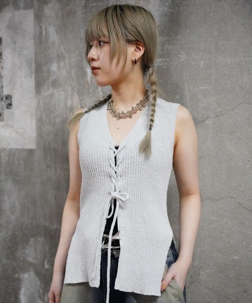 SIS(エスアイエス)の「SIS/エスアイエス/ニットベスト(ニット/セーター・レディース・ホワイト・F)」の2枚目の写真