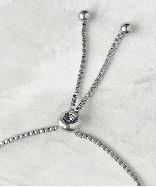 tone（トーン）の「【Tiny gem room】ターコイズ ステンレス ブレスレット(MA)（ブレスレット・レディース・ゴールド/シルバー・FREE）」の3枚目の写真