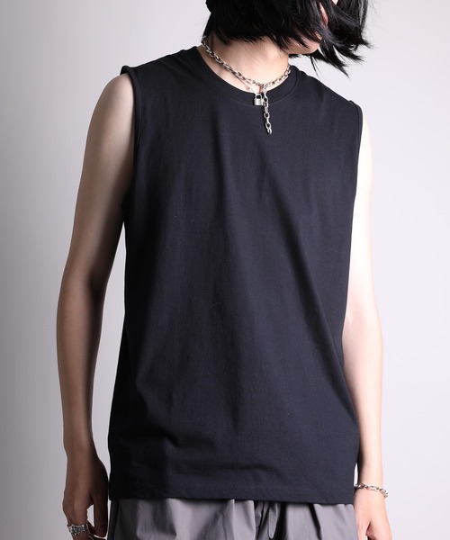 GENXDER(ノンジェンダー)の「【GENXDER】ゆったりシルエットのノースリーブTシャツ (SS)(タンクトップ・メンズ・ブラック/ホワイト・LARGE/X-LARGE/XX-LARGE)」の2枚目の写真