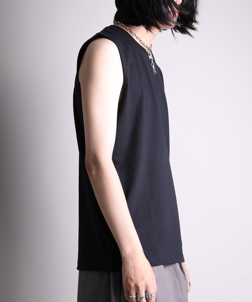 GENXDER(ノンジェンダー)の「【GENXDER】ゆったりシルエットのノースリーブTシャツ (SS)(タンクトップ・メンズ・ブラック/ホワイト・LARGE/X-LARGE/XX-LARGE)」の16枚目の写真