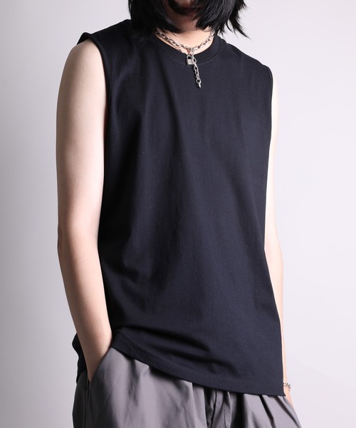 GENXDER(ノンジェンダー)の「【GENXDER】ゆったりシルエットのノースリーブTシャツ (SS)(タンクトップ・メンズ・ブラック/ホワイト・LARGE/X-LARGE/XX-LARGE)」の17枚目の写真
