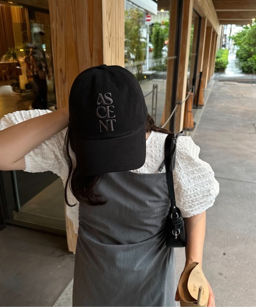lawgy（ラウジー）の「embroidery logo cap / エンブロイダリーロゴキャプ（キャップ・レディース・アイボリー/ブラック/チャコールグレー・FREE）」の14枚目の写真