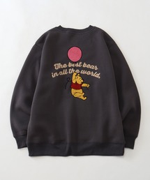 Disney（ディズニー）の「【Disney/ディズニー】アートワークデザイン 裏起毛 サガラ刺繍 クルーネック スウェット トレーナー（スウェット）」