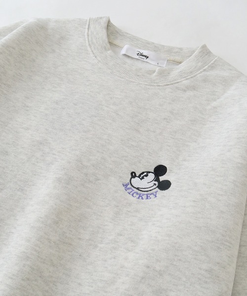 Disney(ディズニー)の「【Disney/ディズニー】アートワークデザイン 裏起毛 サガラ刺繍 クルーネック スウェット トレーナー(スウェット・レディース・オートミール/ダークグレー/ワインレッド/サックスブルー・M/L)」の19枚目の写真