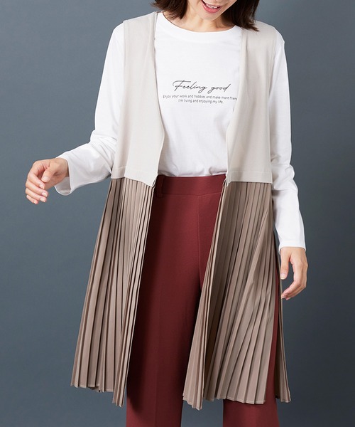 BELLUNA PLUS(ベルーナ)の「異素材切替プリーツロングベスト(ベスト・レディース・グレー系その他/ブラック・MEDIUM/X-LARGE/LARGE)」の1枚目の写真