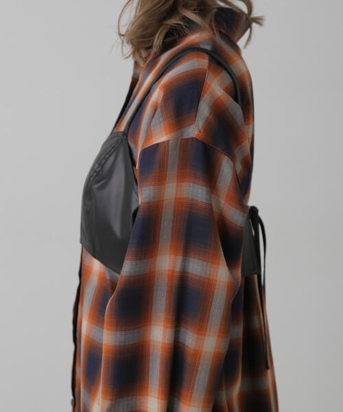 FREE'S MART（フリーズマート）の「◆合皮ビスチェ（ベスト・レディース・ブラック・FREE）」の13枚目の写真