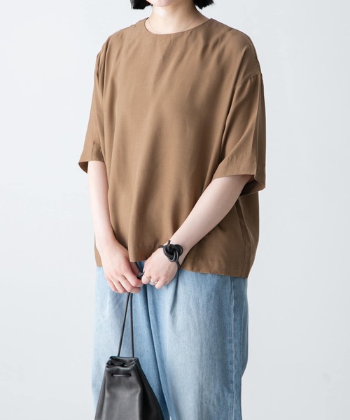 かぐれ（カグレ）の「フィブリルタフタプルオーバー（Tシャツ/カットソー・レディース・キャメル/ブラック・FREE）」の16枚目の写真