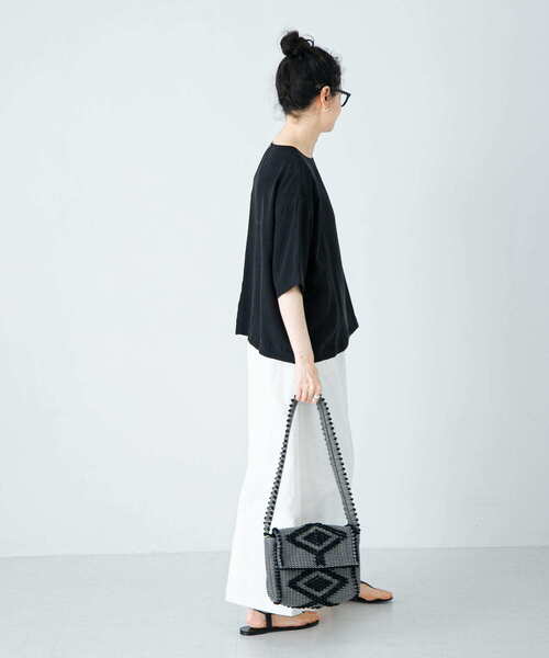 かぐれ（カグレ）の「フィブリルタフタプルオーバー（Tシャツ/カットソー・レディース・キャメル/ブラック・FREE）」の3枚目の写真