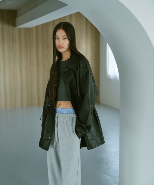 AIC.（エーアイシー）の「ショートレングスロンティー（Tシャツ/カットソー・レディース・ネイビー/ダークブラウン/バーガンディー/ホワイト系/チャコールグレー/ブラック・FREE）」の20枚目の写真